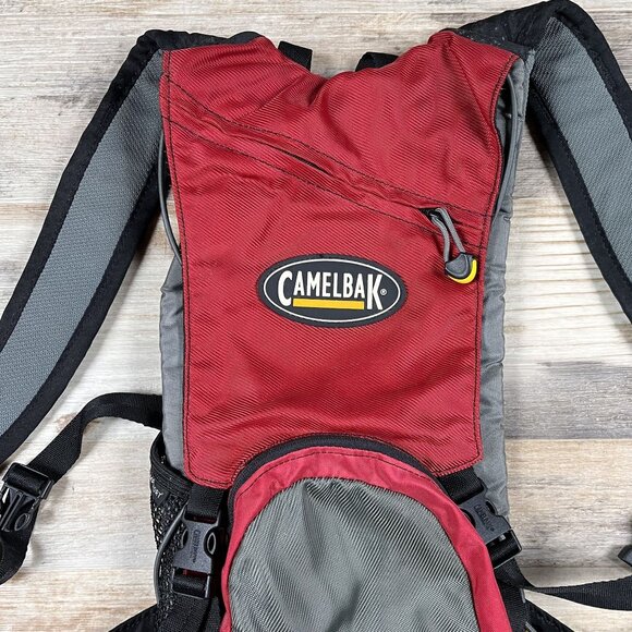 Camelback LOBO Back/Hydration pack Cycling/Hiking/Camping - Picture 8 of 9